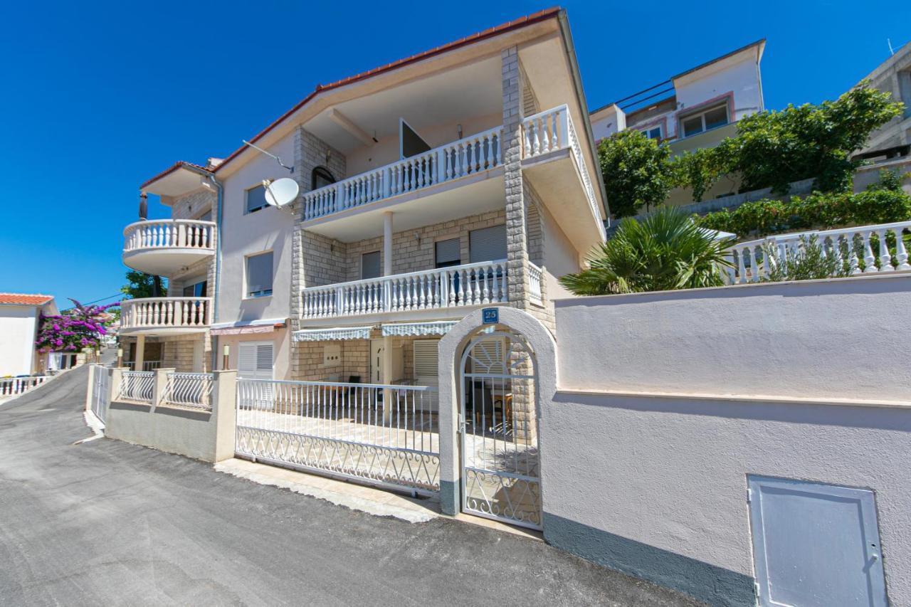 Apartments With Wifi Stanici, Omis - 19941 Exterior foto